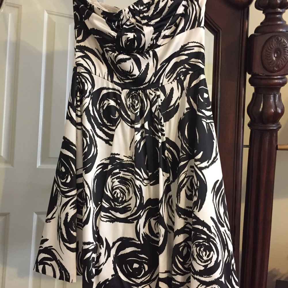 WHBM 6 cocktail dress